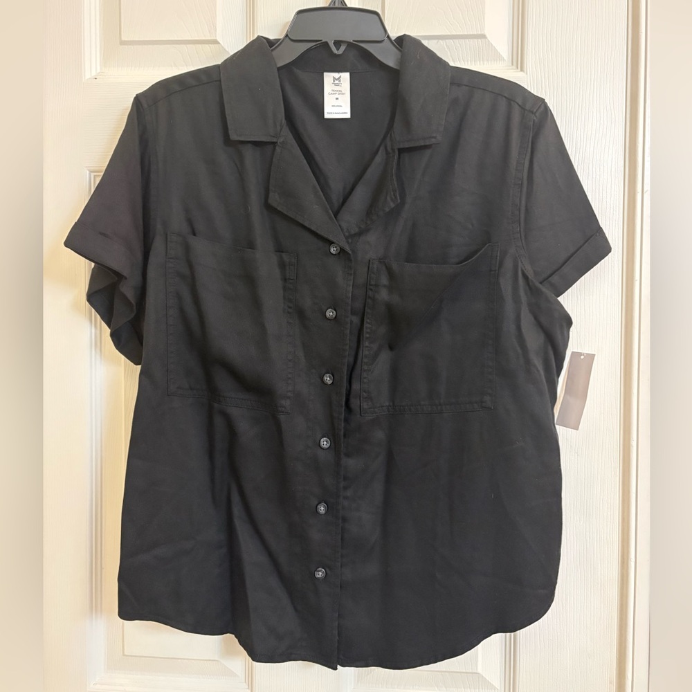 Black Button-Up Women's Short Sleeve Top
